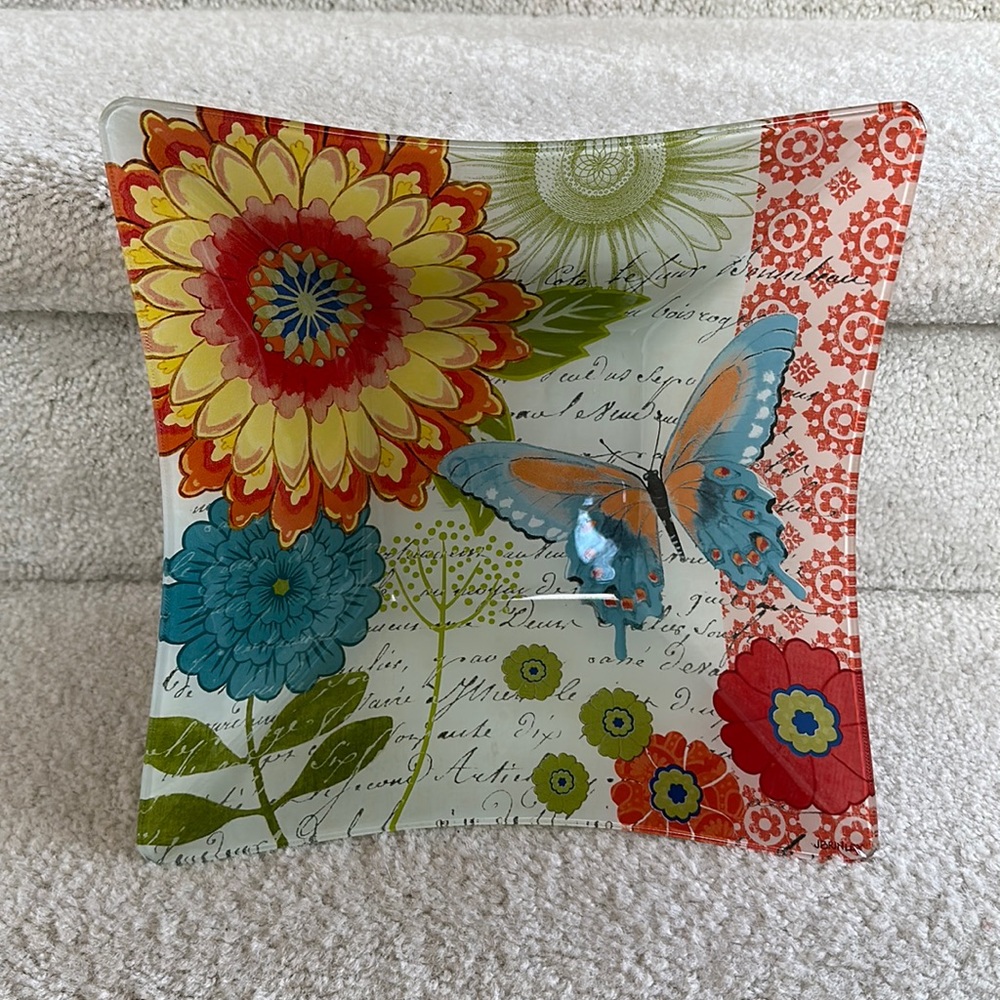 Prima Design Gorgeous Floral & Butterfly Square Serving Bowl